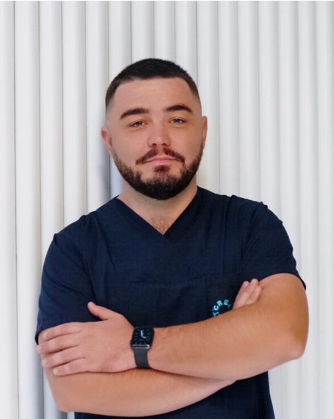 Orizon Elmazaj, dental technician
