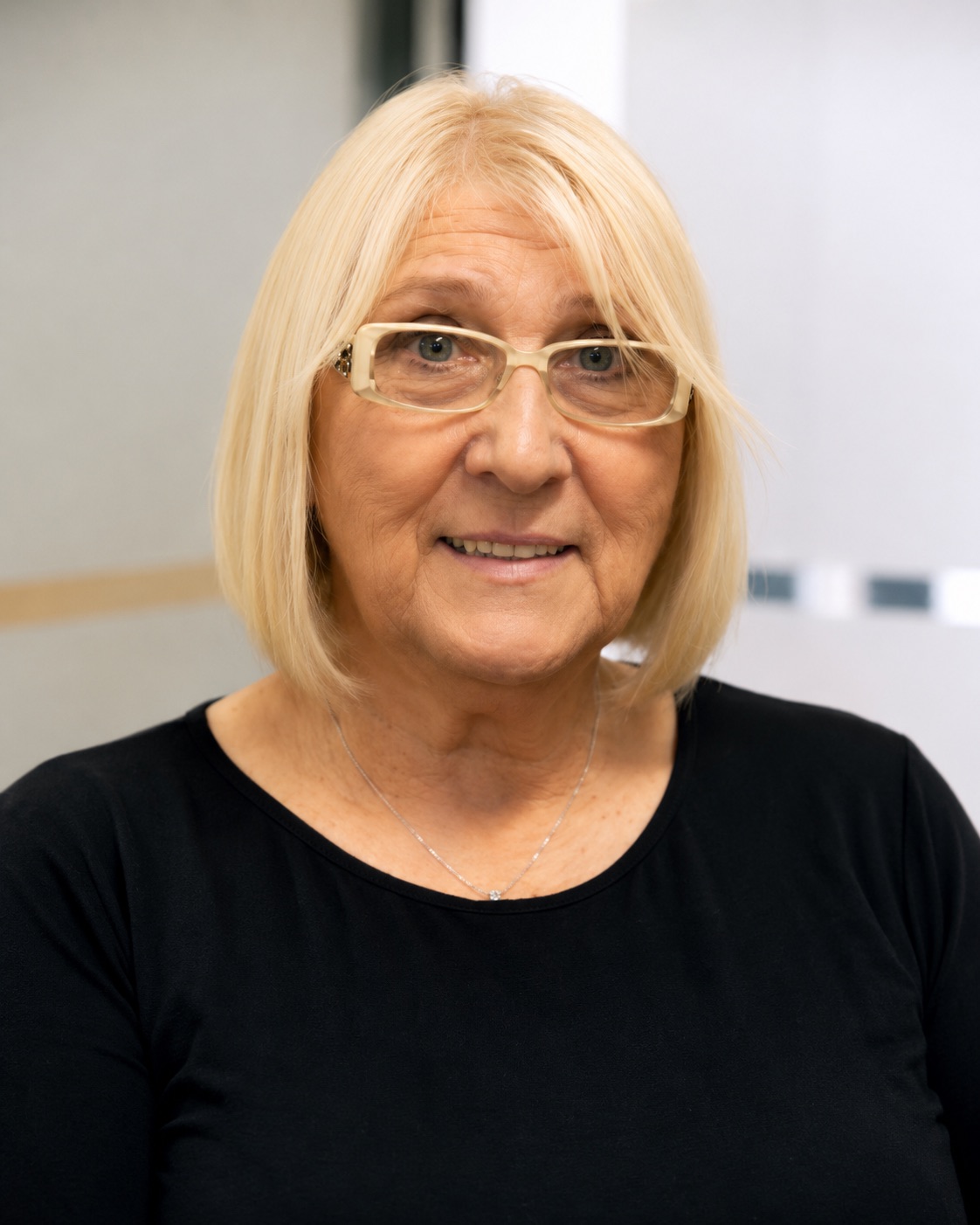 Linda C