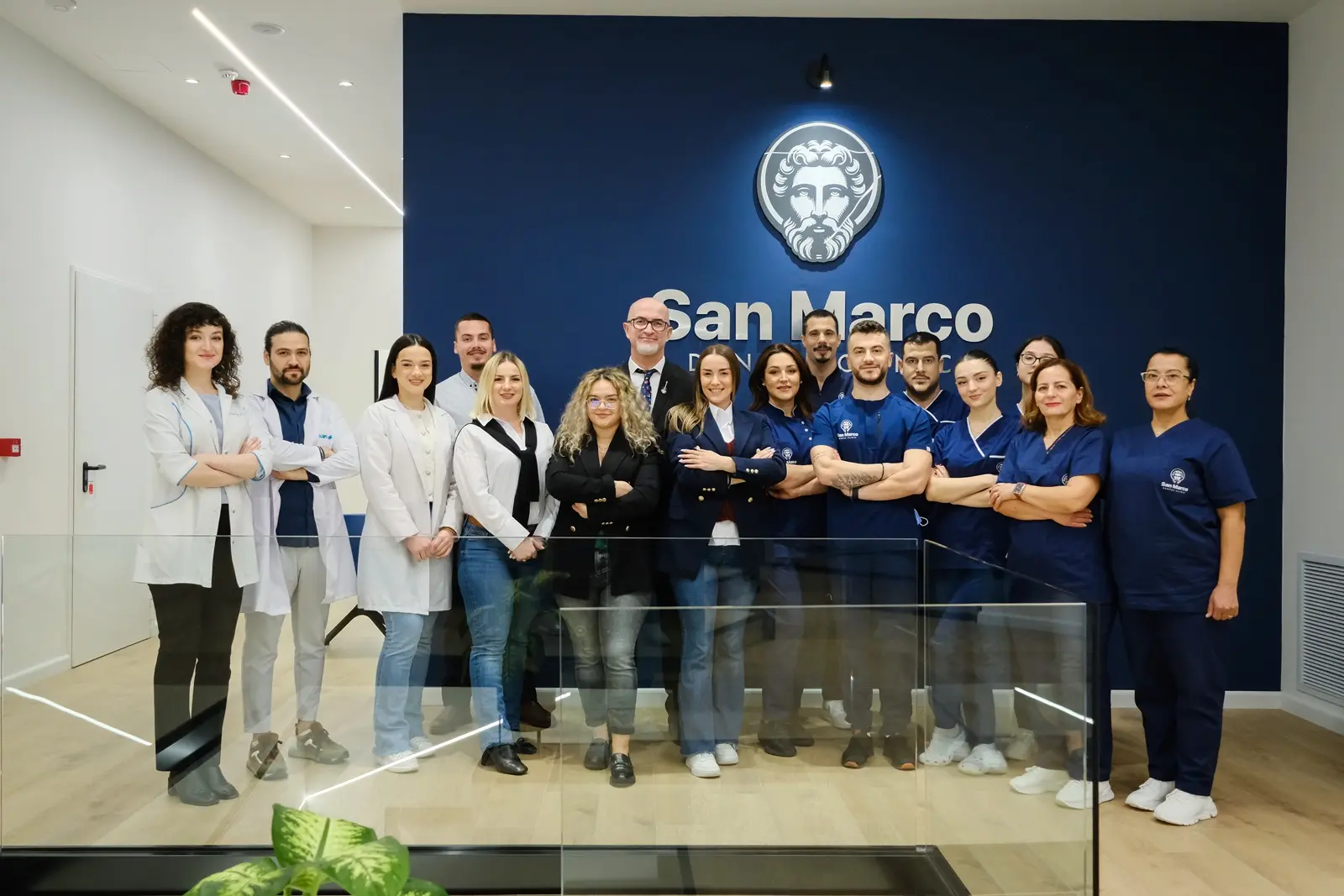 Team di dentisti italiani